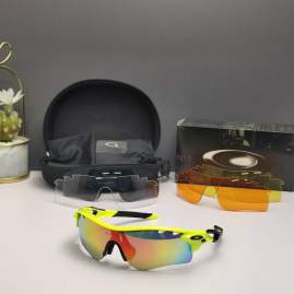 Picture of Oakley Sunglasses _SKUfw66124631fw